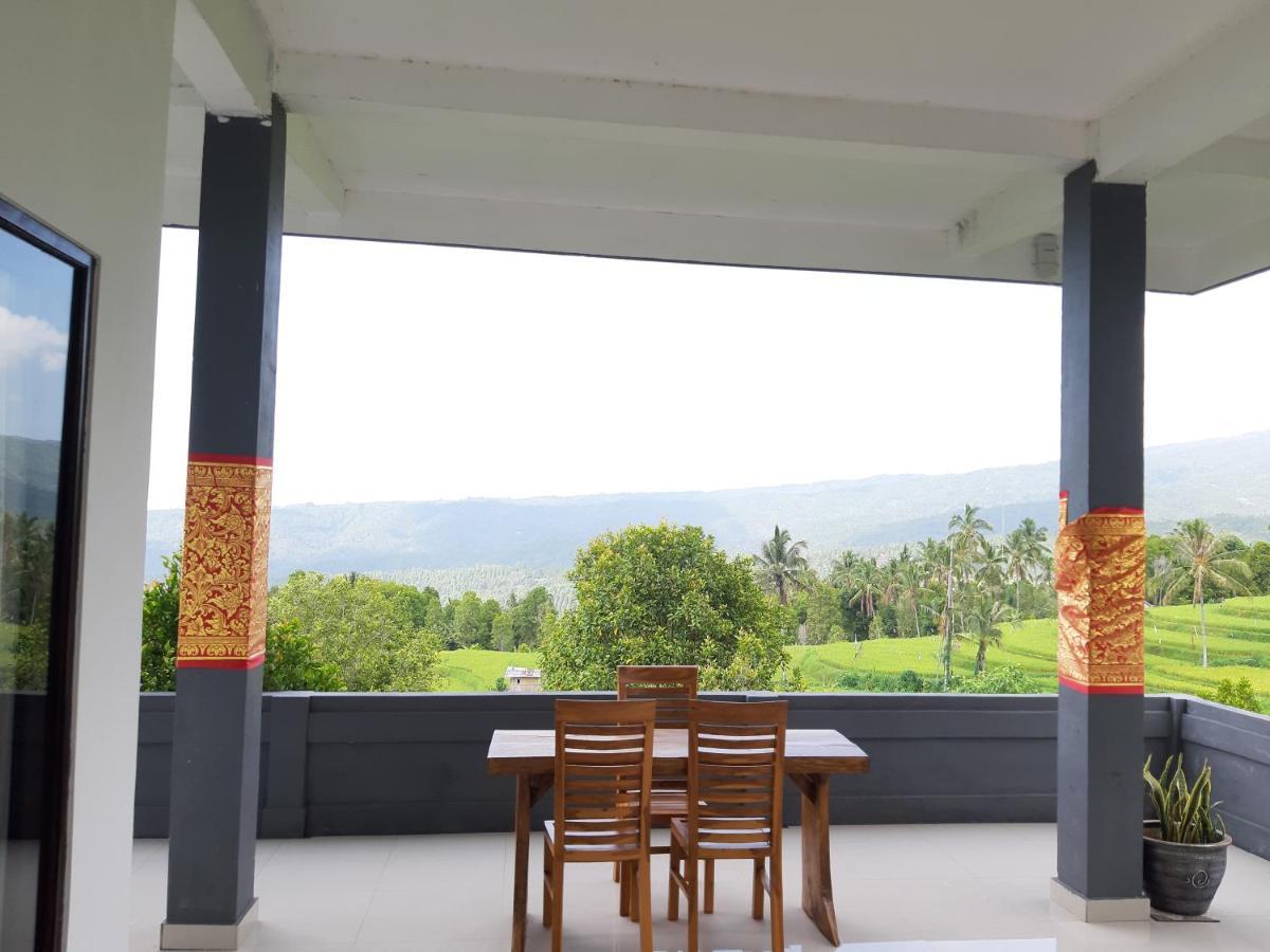 Candra Cottage Munduk Esterno foto
