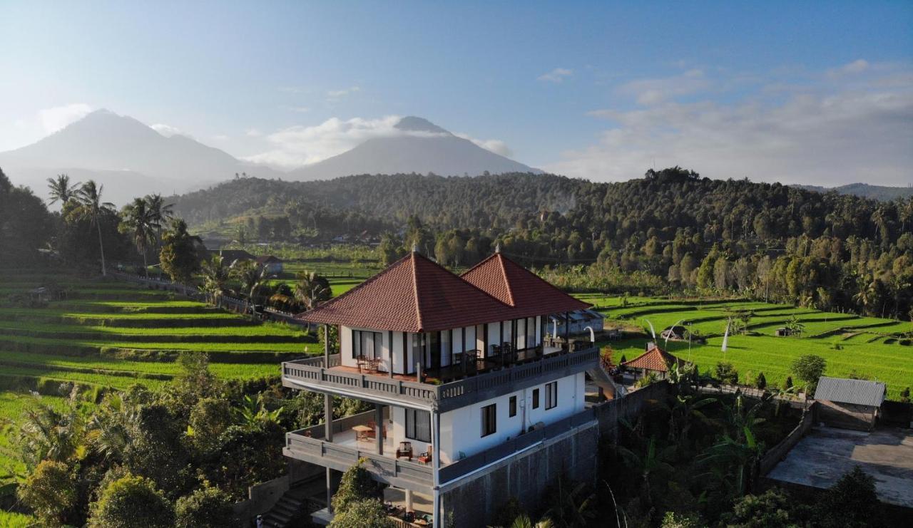Candra Cottage Munduk Esterno foto
