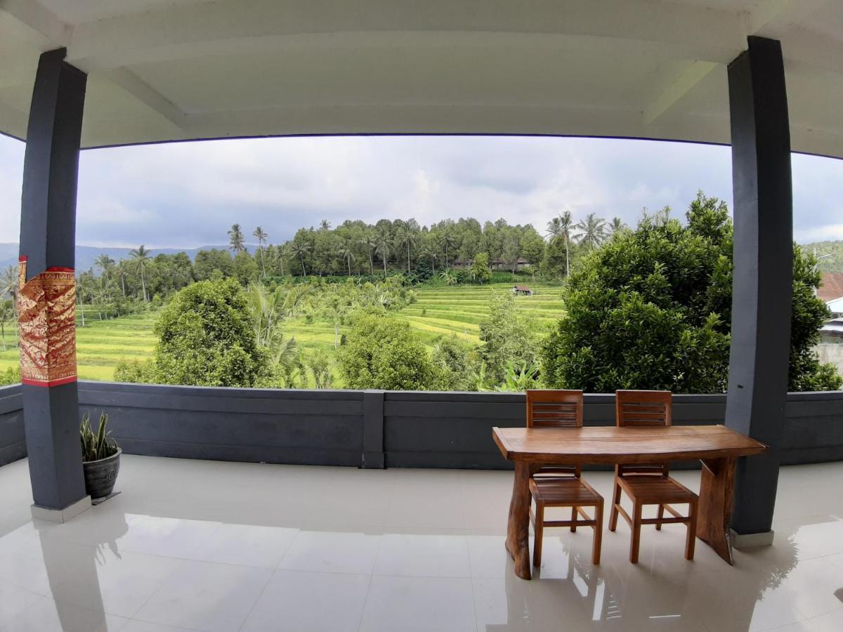 Candra Cottage Munduk Esterno foto